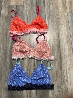 No Boundaries set off 3 Lace Bralette Set - Orange, Blush, Periwinkle